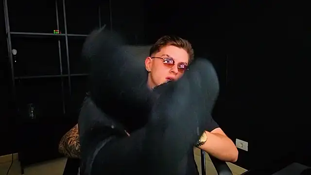 XXX chat uživo modela FelixStarkk