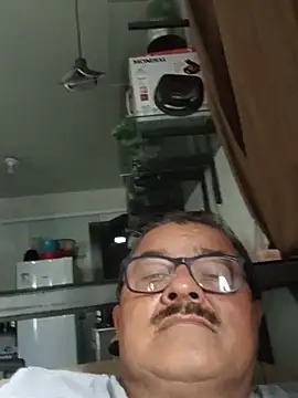 Misterymem63 webcam show