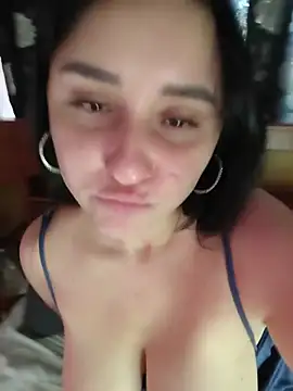AddieAdams Adlı Modelin Canlı XXX Sohbeti