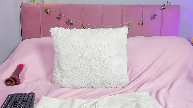 ScarletGV's Live XXX Chat