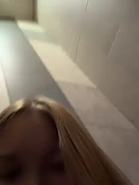 -NaughtyAngel-'s Live XXX Chat