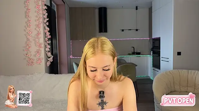 Živý XXX chat BlondieBoom