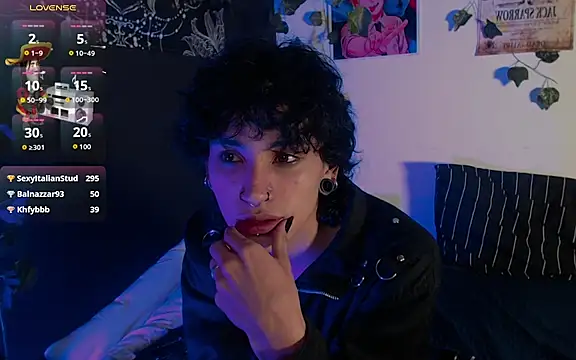 JohnnyJones_ 即時 XXX 聊天