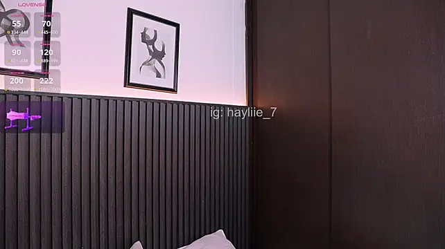 Czat XXX na żywo – haylie_