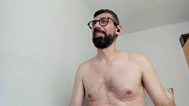 RyuKenZen Live XXX-chat