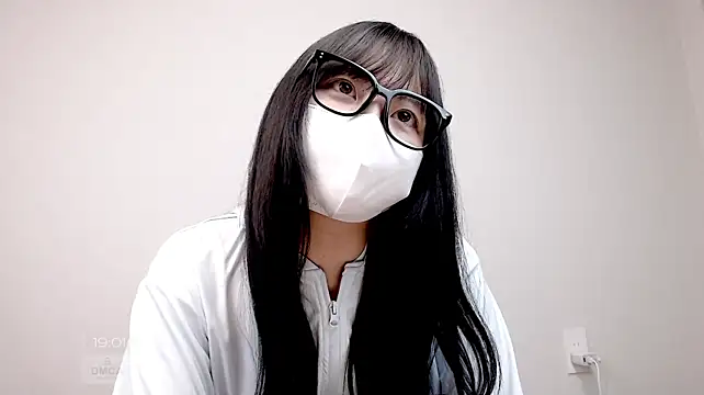 rena_nyanのウェブカメラショー