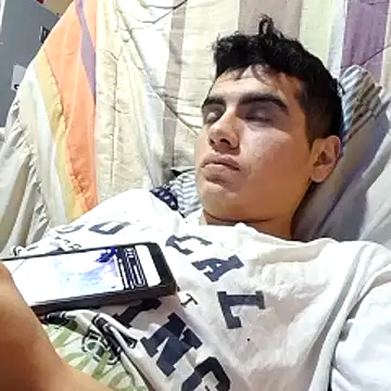 Chat +18 de Ortiz3404 ao vivo