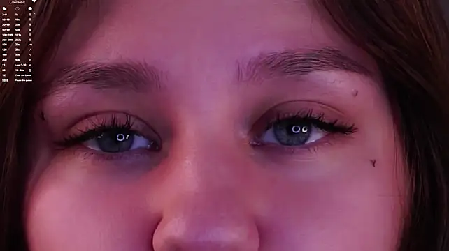 ShantellAngulo's Live XXX Chat