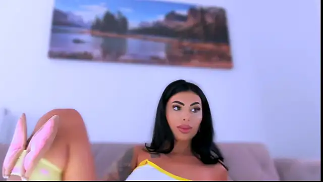 Moonamour's Live XXX Chat
