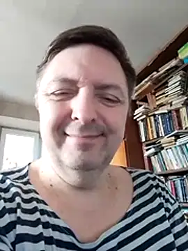 Pokaz2020's Live XXX Chat