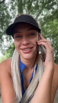 KikiWatson Live XXX-Chat