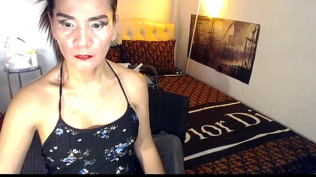 Živý XXX chat NinaDOM4CUM