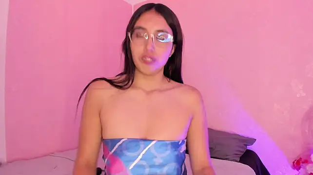 Valk_submissive's Live XXX Chat