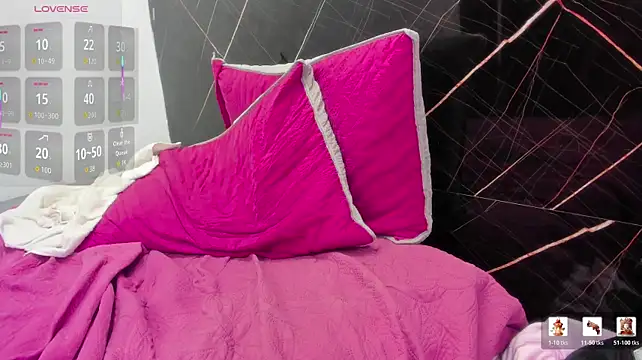 bruno_clark01 live XXX chat