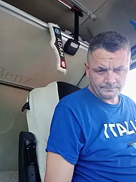 adas- – Naživo XXX chat