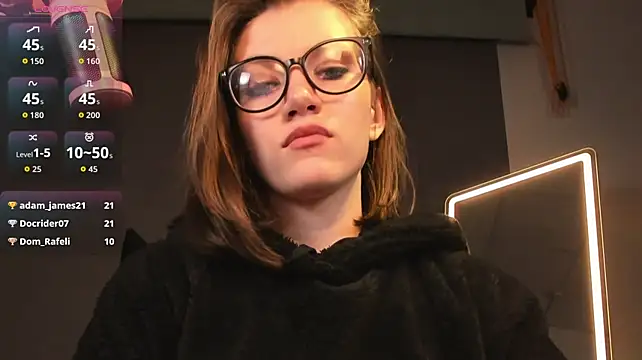 צ'אט XXX בשידור חי של CathyAdams