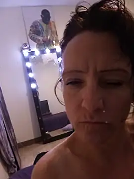 הופעת וובקאם של Calissweetestchick_1M