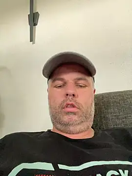 Booster45 – Live XXX-chat