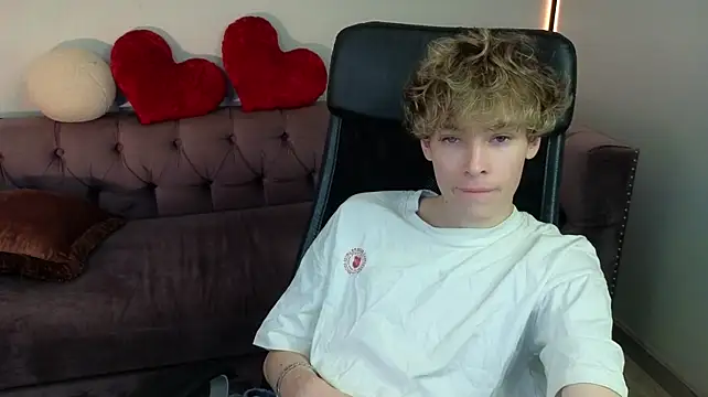 kevingarsiaa Chat XXX live
