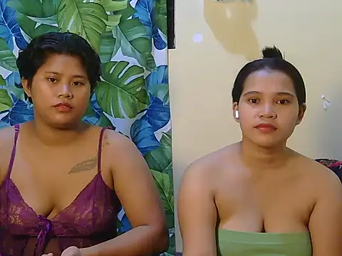 TwinityX élő XXX-chatje
