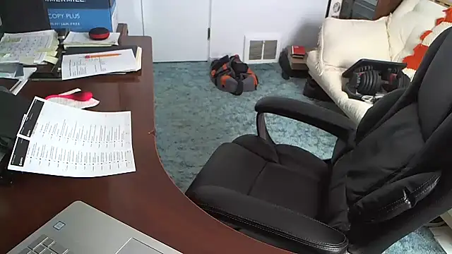 Вебкам-шоу falconcam