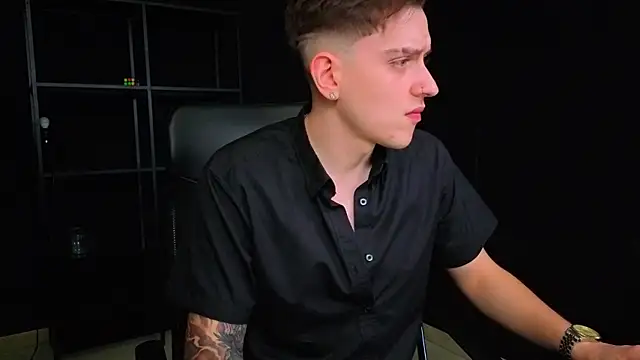 FelixStarkk Live XXX-chat