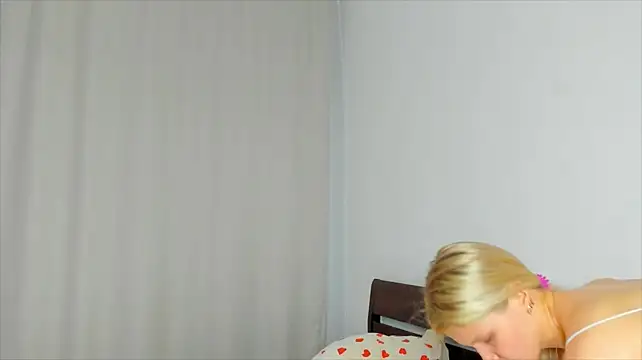 Xloe_Queen's Live XXX Chat