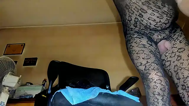 kinkyman47 即時 XXX 聊天