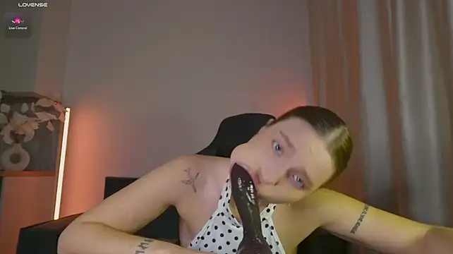 Živý XXX chat violla_sinzz