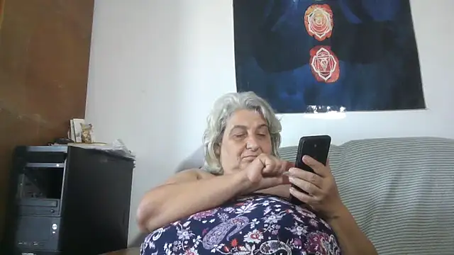 ExquisiteMature XXX чат на живо