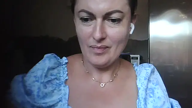 JiolitaLover's Live XXX Chat