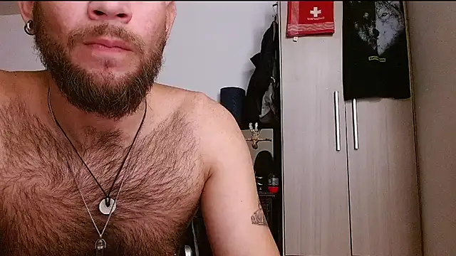 XXX chat uživo modela DominanThewolff