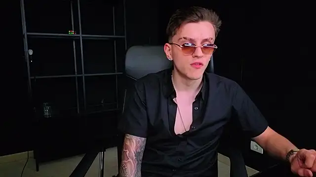 FelixStarkk Live XXX-chat