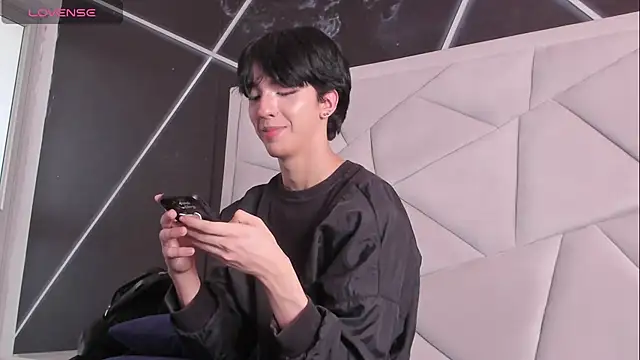 צ'אט XXX בשידור חי של AerumChae