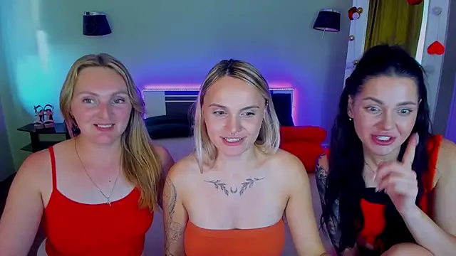 XXX chat uživo modela MagicEyess