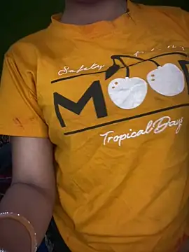Živý XXX chat HOTTY-TINA