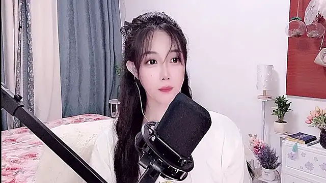 Laura_520 现场XXX聊天