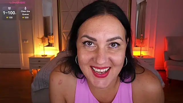 VelvetLuck's Live XXX Chat