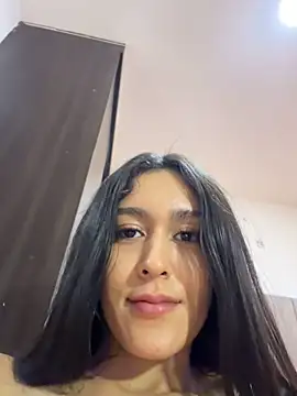 Chat +18 de am_lee ao vivo