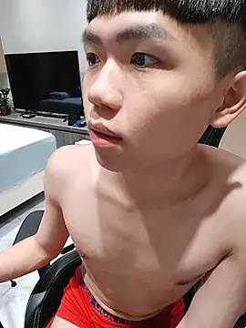 mochi8802 即時 XXX 聊天