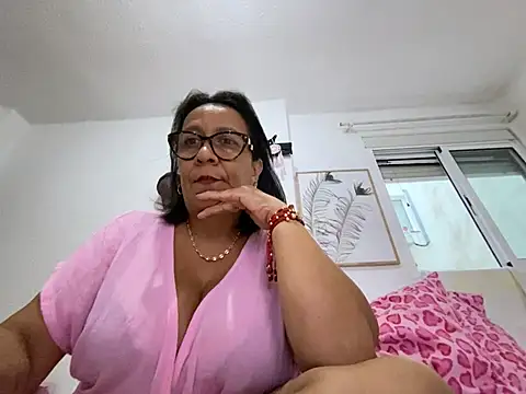 Chat +18 de sweeviolet ao vivo