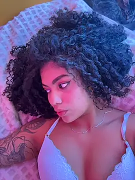 Morenayaa Chat XXX live