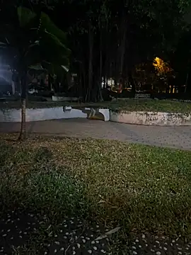 _AnneMia_: διαδικτυακό σόου στην κάμερα