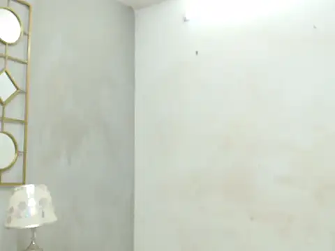 DaniStuart's Live XXX Chat