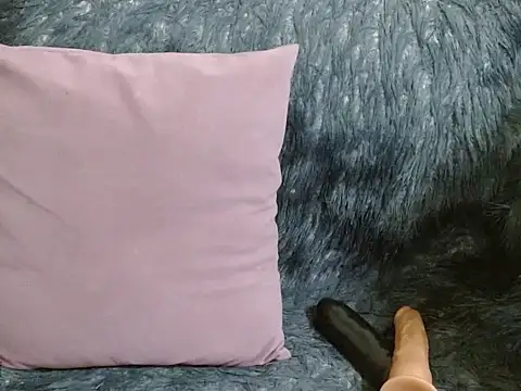maxstrongboy – Naživo XXX chat