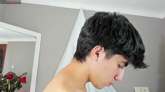 Tanjiro_Azui live XXX chat