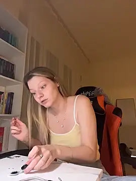 Chat +18 de MaryHiggins ao vivo