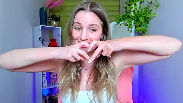 Mila-moon Live XXX-chat