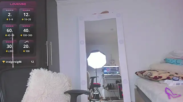 SharonVelvet's Live XXX Chat