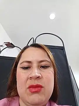 دردشة VANESSA__28 الجنسية المباشرة
